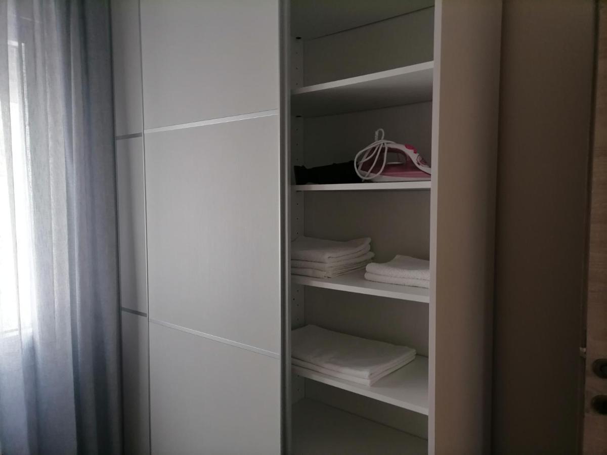 Petrani Suite 1 Nea Peramos  Ngoại thất bức ảnh