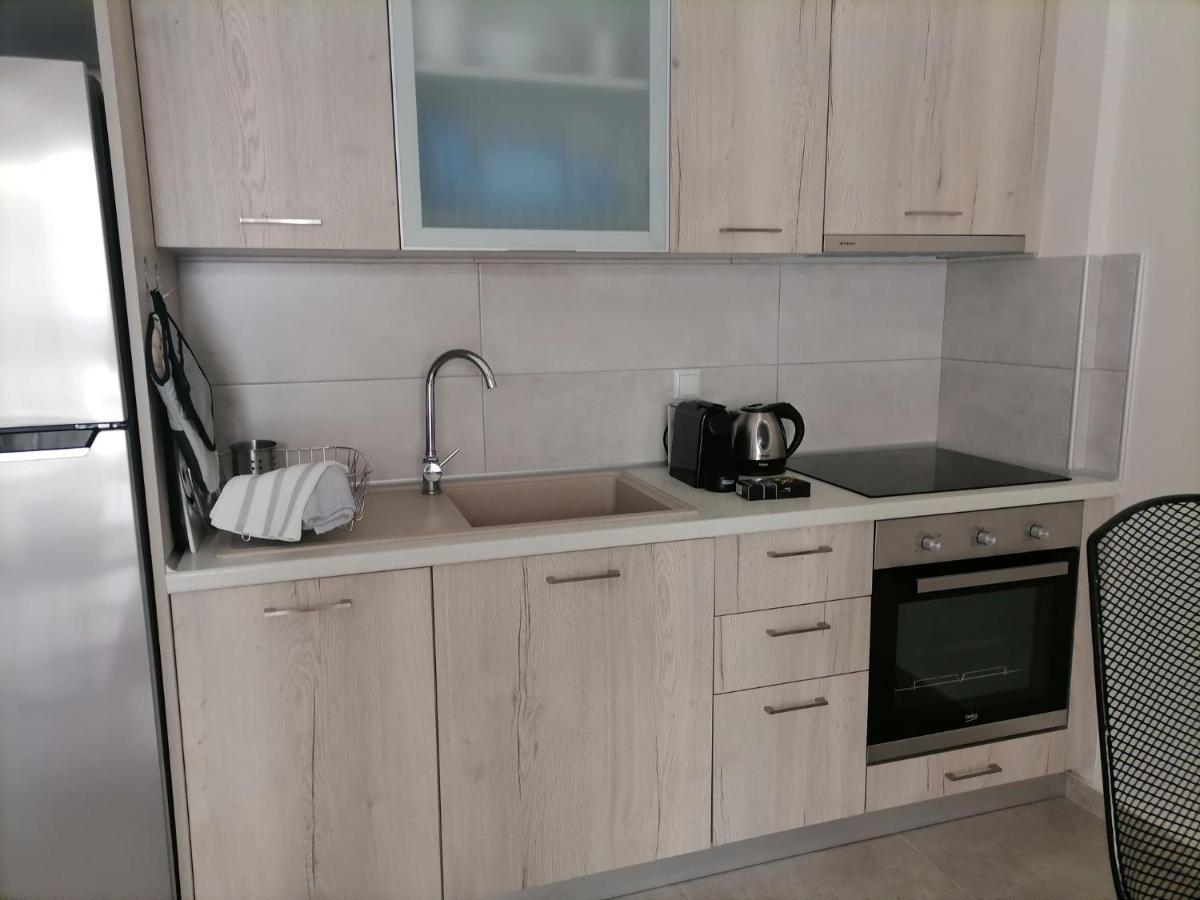 Petrani Suite 1 Nea Peramos  Ngoại thất bức ảnh