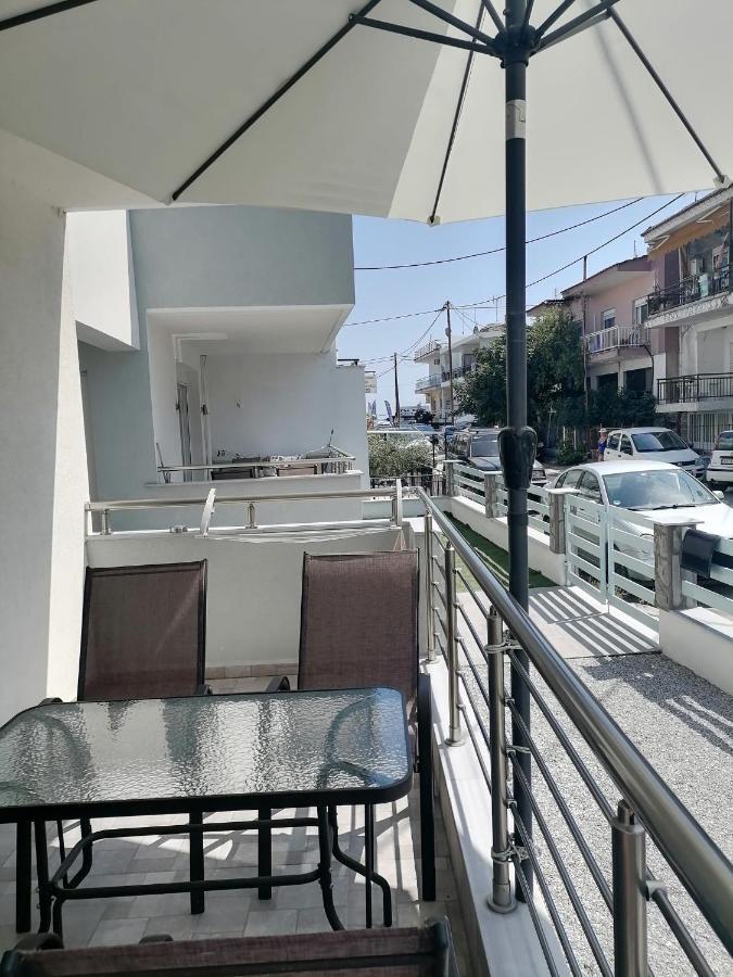Petrani Suite 1 Nea Peramos  Ngoại thất bức ảnh