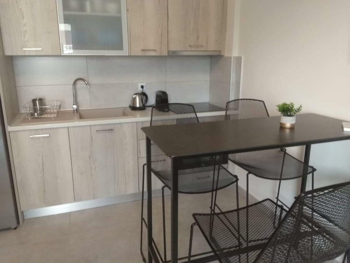 Petrani Suite 1 Nea Peramos  Ngoại thất bức ảnh