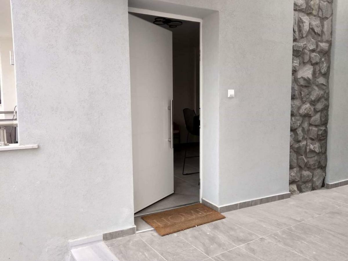 Petrani Suite 1 Nea Peramos  Ngoại thất bức ảnh